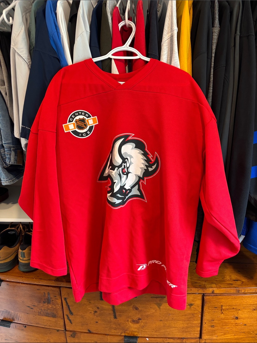 Retro Pro Player Brand Buffalo Sabres Practice Jersey